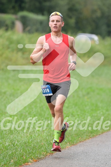 Hofmühlvolksfest-Halbmarathon Gloffer Werd