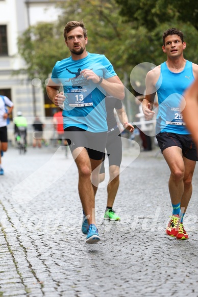 Hofmühlvolksfest-Halbmarathon Gloffer Werd