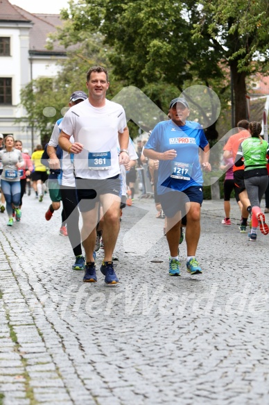 Hofmühlvolksfest-Halbmarathon Gloffer Werd