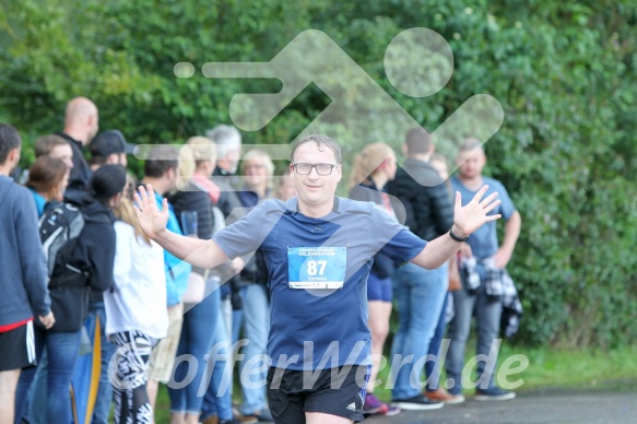 Hofmühl Volksfest-Halbmarathon Gloffer Werd