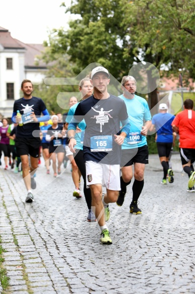 Hofmühlvolksfest-Halbmarathon Gloffer Werd