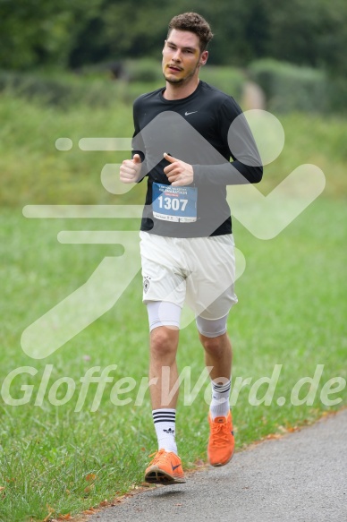 Hofmühlvolksfest-Halbmarathon Gloffer Werd