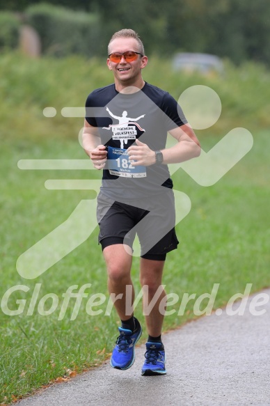 Hofmühlvolksfest-Halbmarathon Gloffer Werd