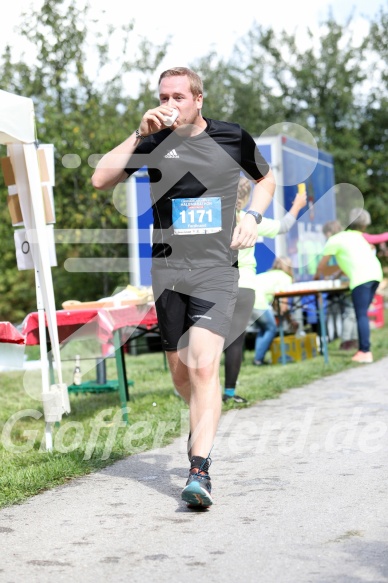 Hofmühl Volksfest-Halbmarathon Gloffer Werd