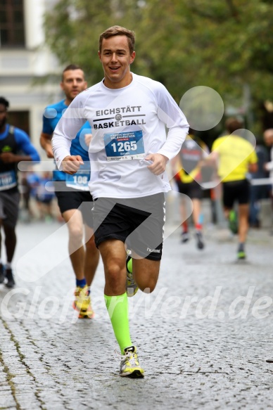 Hofmühlvolksfest-Halbmarathon Gloffer Werd