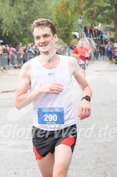 Hofmühlvolksfest-Halbmarathon Gloffer Werd