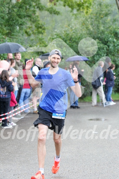 Hofmühl Volksfest-Halbmarathon Gloffer Werd