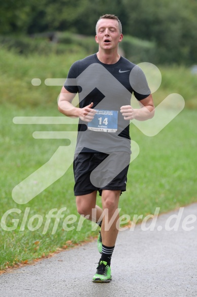 Hofmühlvolksfest-Halbmarathon Gloffer Werd