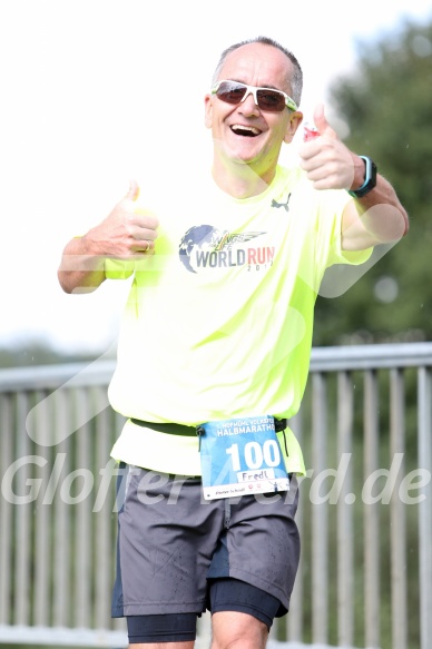 Hofmühl Volksfest-Halbmarathon Gloffer Werd