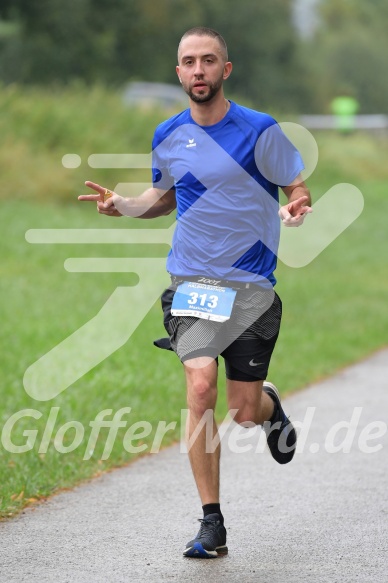 Hofmühlvolksfest-Halbmarathon Gloffer Werd