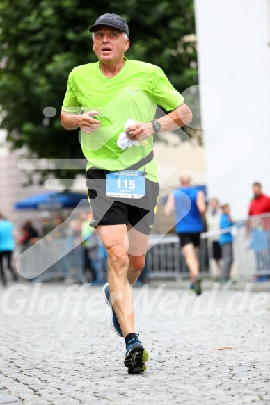 Hofmühlvolksfest-Halbmarathon Gloffer Werd