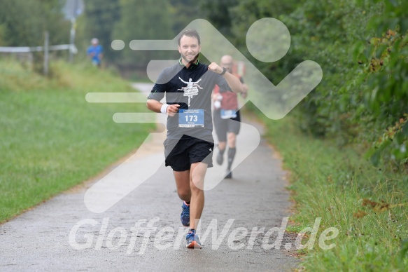 Hofmühlvolksfest-Halbmarathon Gloffer Werd