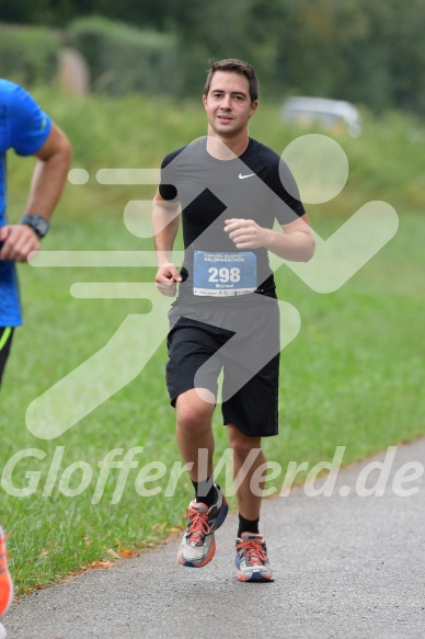 Hofmühlvolksfest-Halbmarathon Gloffer Werd