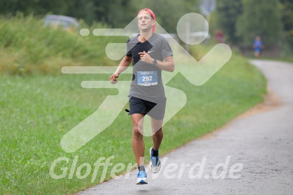 Hofmühlvolksfest-Halbmarathon Gloffer Werd