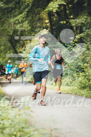 Hofmühlvolksfest-Halbmarathon Gloffer Werd