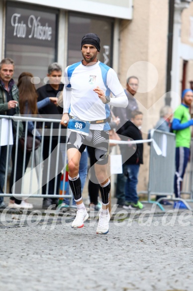 Hofmühlvolksfest-Halbmarathon Gloffer Werd