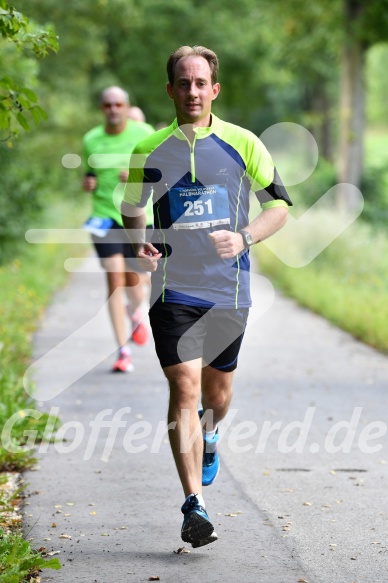 Hofmühl Volksfest-Halbmarathon Gloffer Werd