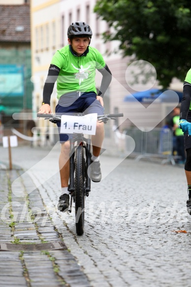 Hofmühlvolksfest-Halbmarathon Gloffer Werd