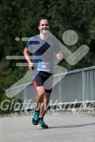 Hofmühl Volksfest-Halbmarathon Gloffer Werd