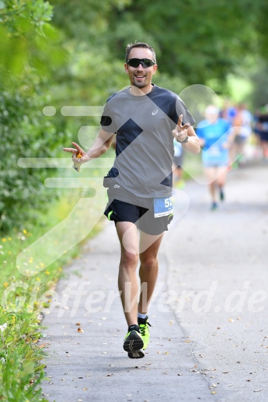 Hofmühl Volksfest-Halbmarathon Gloffer Werd