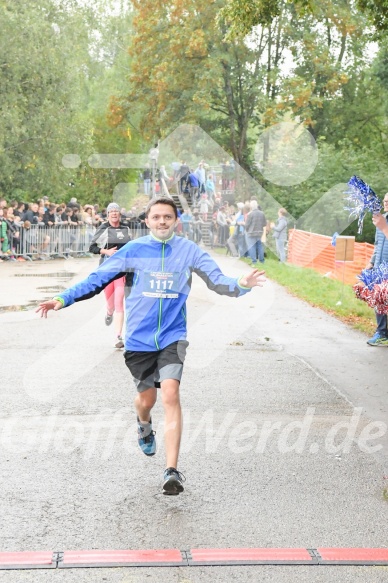 Hofmühlvolksfest-Halbmarathon Gloffer Werd