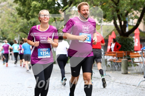 Hofmühlvolksfest-Halbmarathon Gloffer Werd