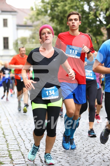 Hofmühlvolksfest-Halbmarathon Gloffer Werd