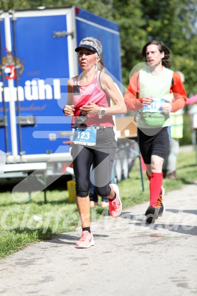 Hofmühl Volksfest-Halbmarathon Gloffer Werd