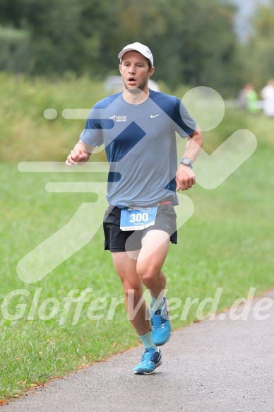 Hofmühlvolksfest-Halbmarathon Gloffer Werd