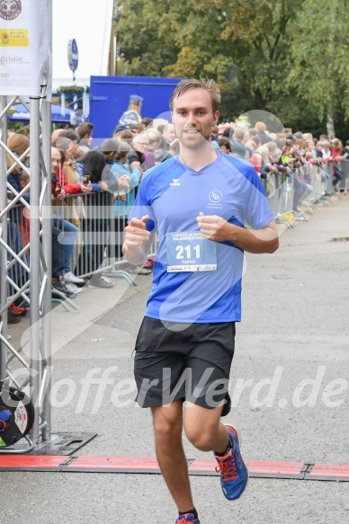 Hofmühlvolksfest-Halbmarathon Gloffer Werd