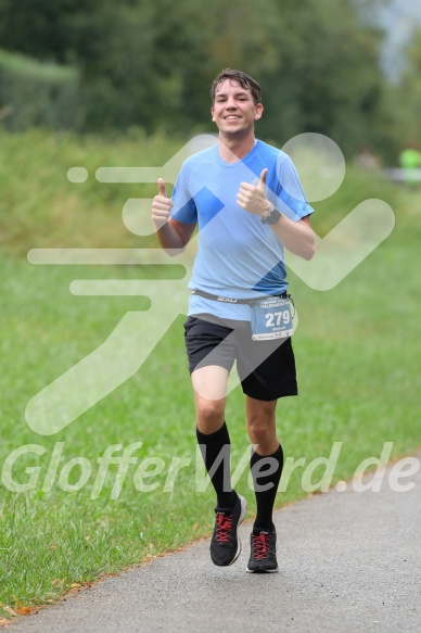 Hofmühlvolksfest-Halbmarathon Gloffer Werd