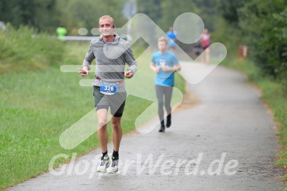 Hofmühlvolksfest-Halbmarathon Gloffer Werd