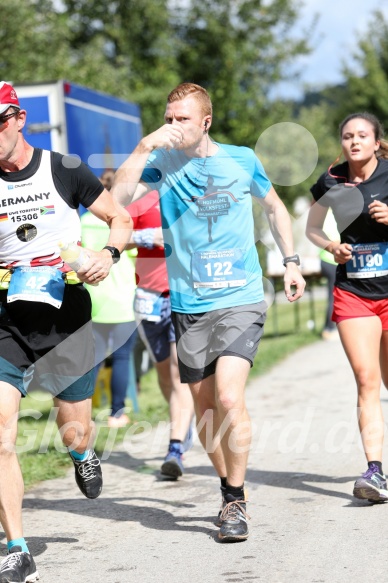 Hofmühl Volksfest-Halbmarathon Gloffer Werd