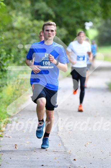 Hofmühl Volksfest-Halbmarathon Gloffer Werd