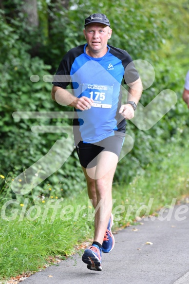 Hofmühl Volksfest-Halbmarathon Gloffer Werd