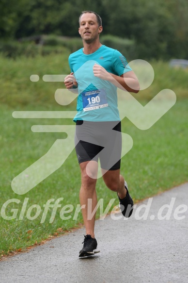 Hofmühlvolksfest-Halbmarathon Gloffer Werd