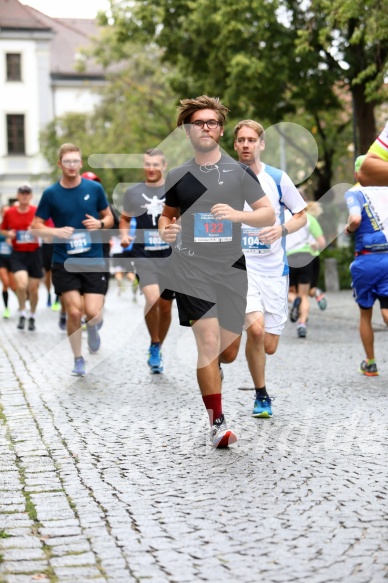 Hofmühlvolksfest-Halbmarathon Gloffer Werd