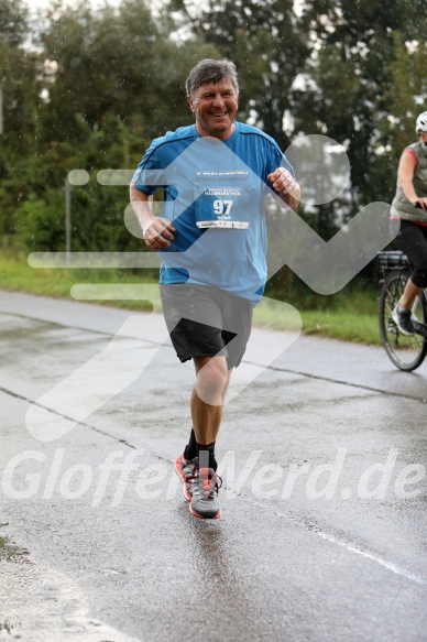 Hofmühl Volksfest-Halbmarathon Gloffer Werd