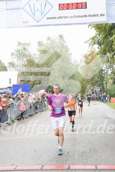 Hofmühlvolksfest-Halbmarathon Gloffer Werd