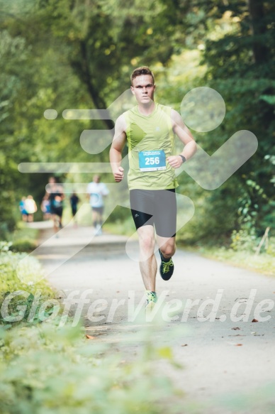 Hofmühlvolksfest-Halbmarathon Gloffer Werd