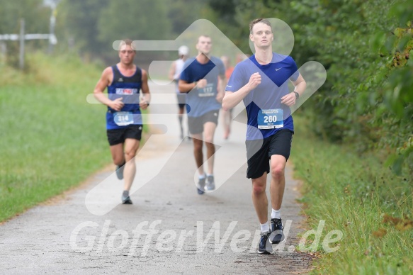 Hofmühlvolksfest-Halbmarathon Gloffer Werd