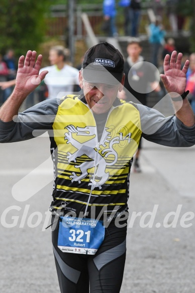 Hofmühlvolksfest-Halbmarathon Gloffer Werd