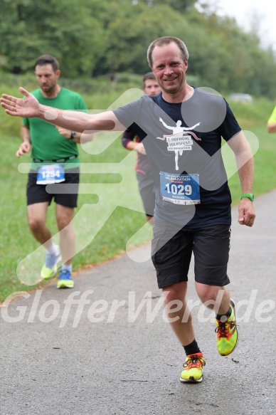 Hofmühlvolksfest-Halbmarathon Gloffer Werd