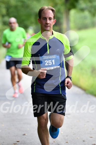 Hofmühl Volksfest-Halbmarathon Gloffer Werd