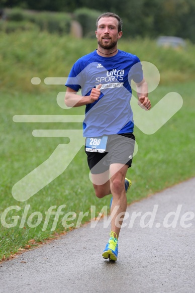 Hofmühlvolksfest-Halbmarathon Gloffer Werd