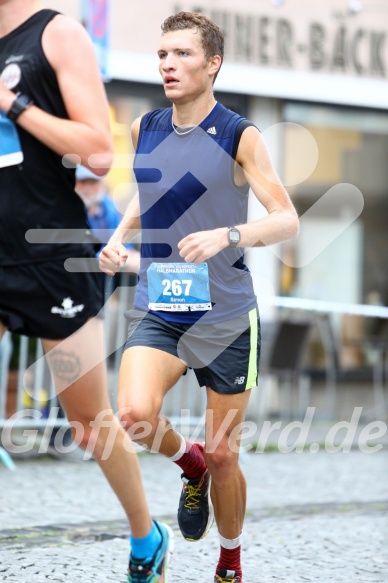 Hofmühlvolksfest-Halbmarathon Gloffer Werd