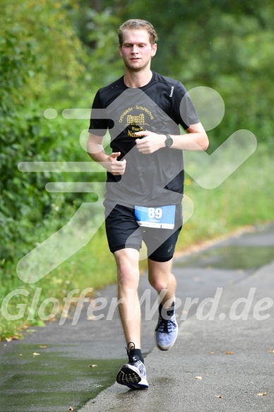 Hofmühl Volksfest-Halbmarathon Gloffer Werd