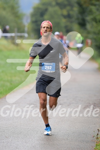 Hofmühlvolksfest-Halbmarathon Gloffer Werd