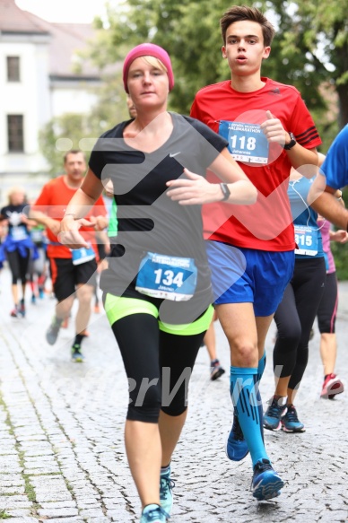 Hofmühlvolksfest-Halbmarathon Gloffer Werd