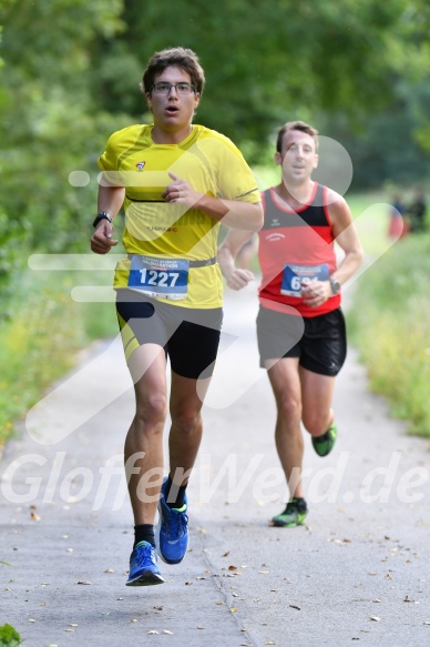 Hofmühl Volksfest-Halbmarathon Gloffer Werd